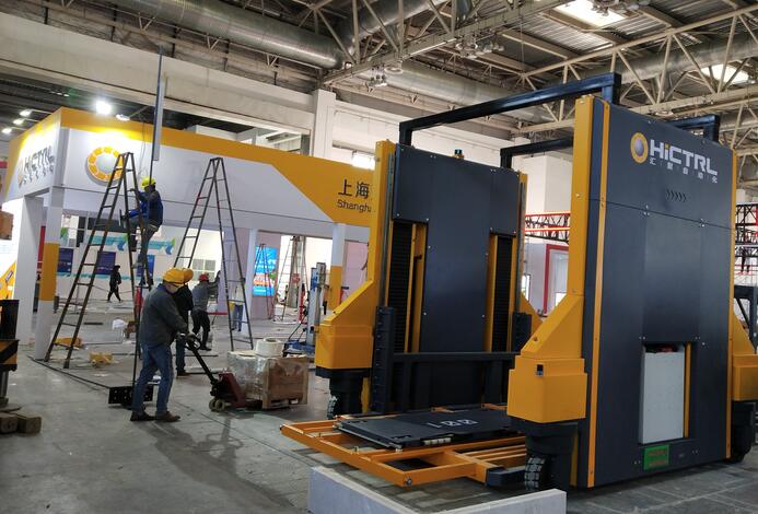 展臺搭建是服務(wù)業(yè)嗎？展臺搭建和展覽設(shè)計是一個意思嗎？