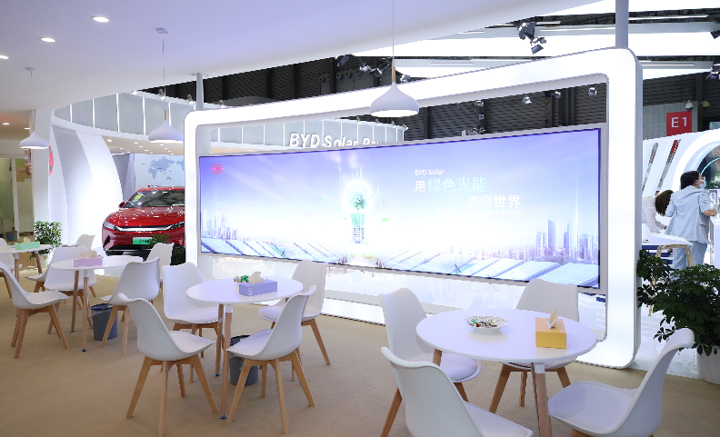 展位中企業(yè)宣傳片有什么講究？上海展會(huì)裝修裝潢中分享講究