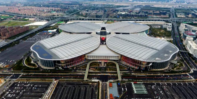 進(jìn)博會(huì)展臺(tái)搭建裝修時(shí)運(yùn)輸車輛進(jìn)去展館有什么要求？