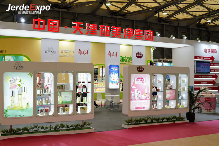 戶外展臺(tái)為什么要采用鋼木結(jié)合結(jié)構(gòu)呢？上海展臺(tái)布置搭建公司答