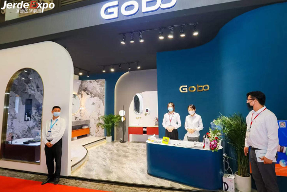 參展商該如何注意自己?jiǎn)T工形象？展臺(tái)設(shè)計(jì)搭建服務(wù)公司分享經(jīng)驗(yàn)