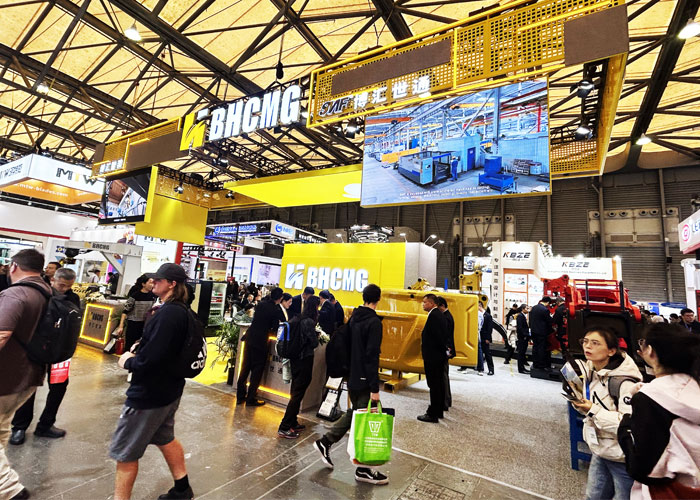 展臺(tái)搭建布置完成后,搭建商如何進(jìn)行安全檢查？